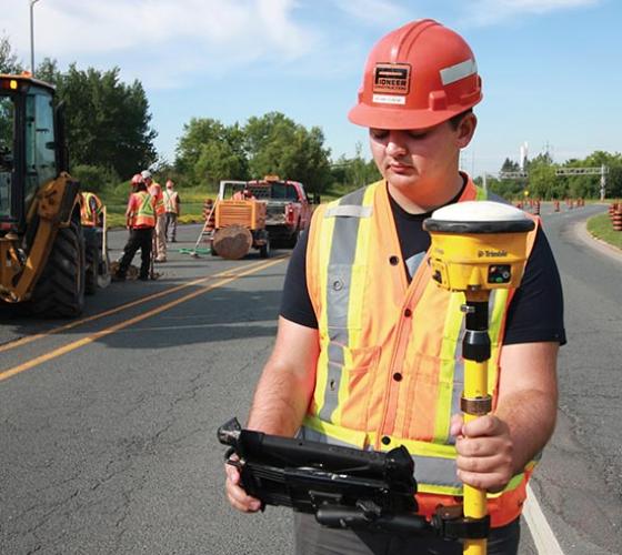 Civil Engineering Technician student in co-op placement with a construction company