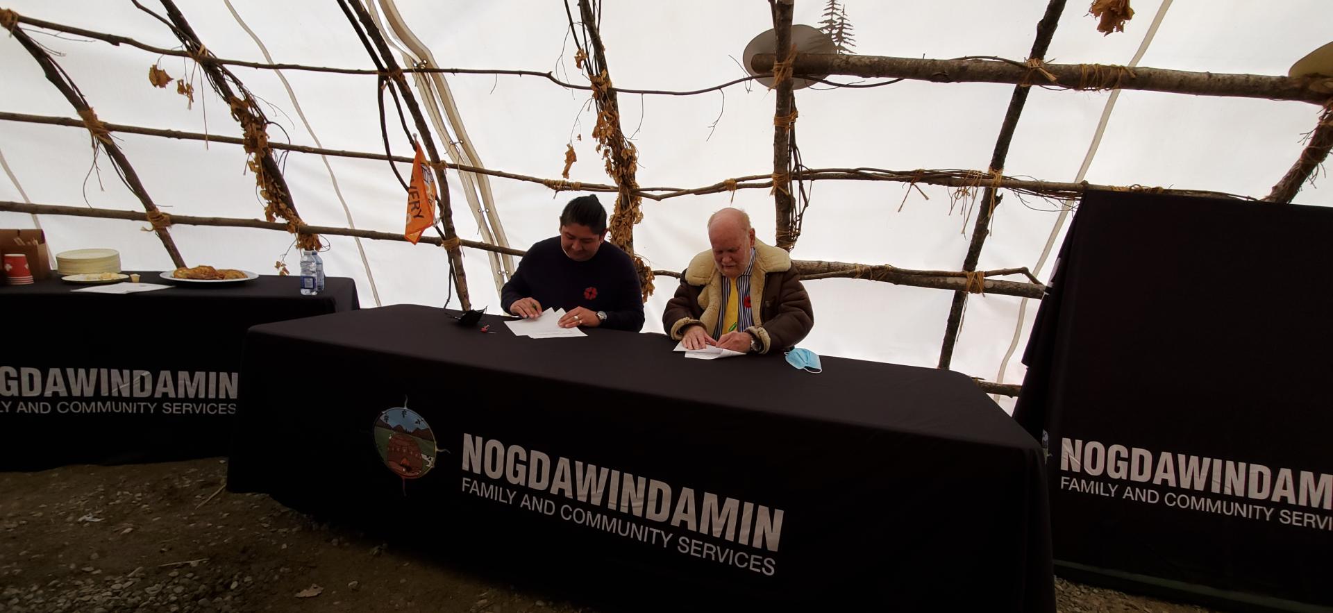 Sault College and NOG sign MOU