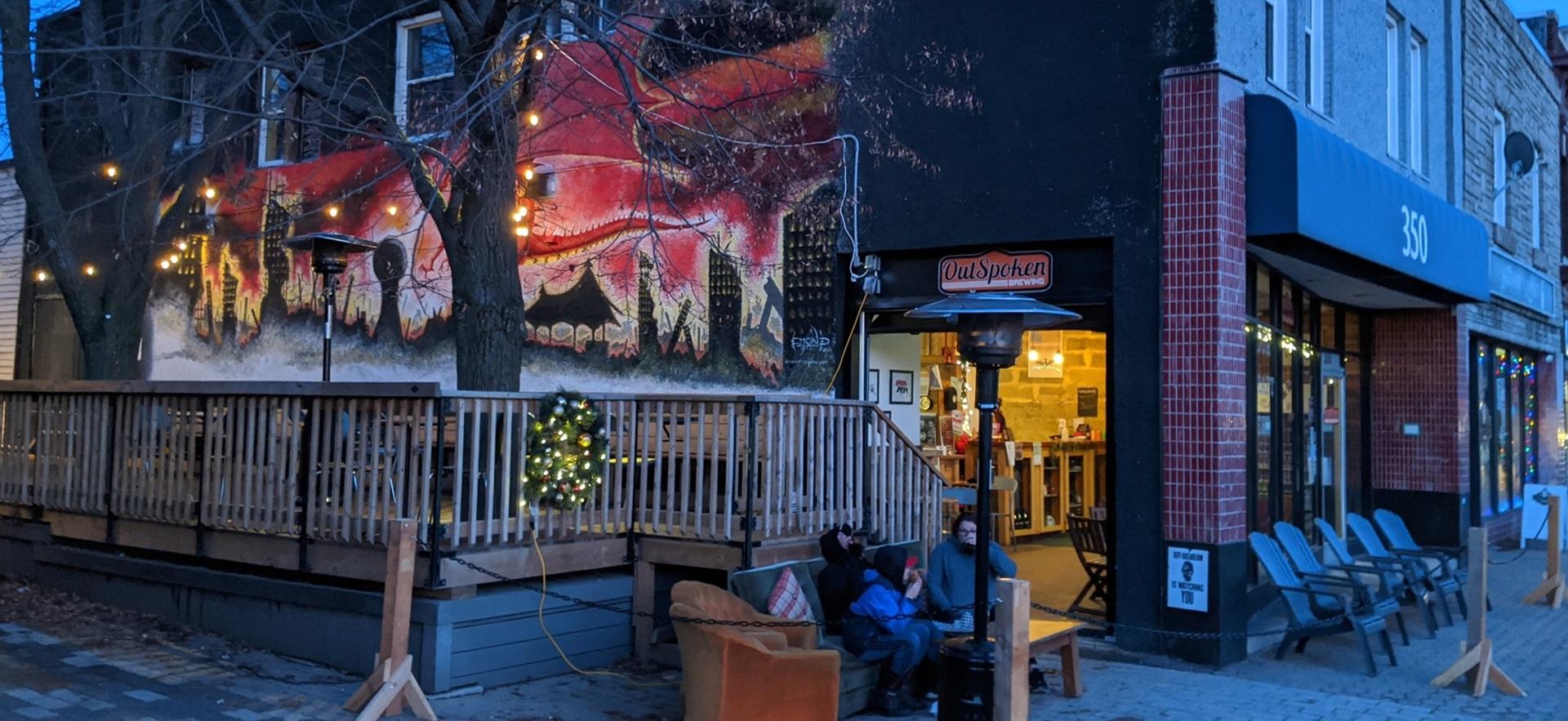 Outspoken Brewing patio 