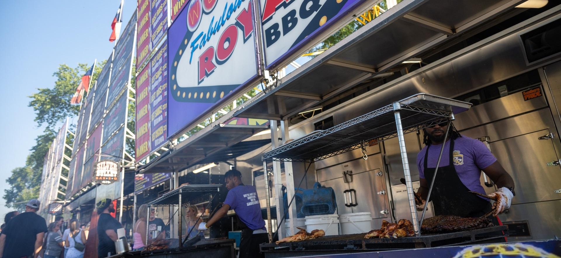 Rotaryfest Rib Fest showing one vendor cooking